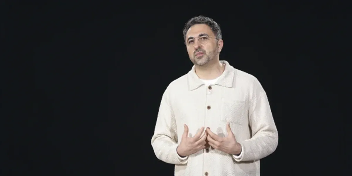 Microsoft-AI-Chief-Lauds-Industry-Peers-Calls-Musk-Bulldozer