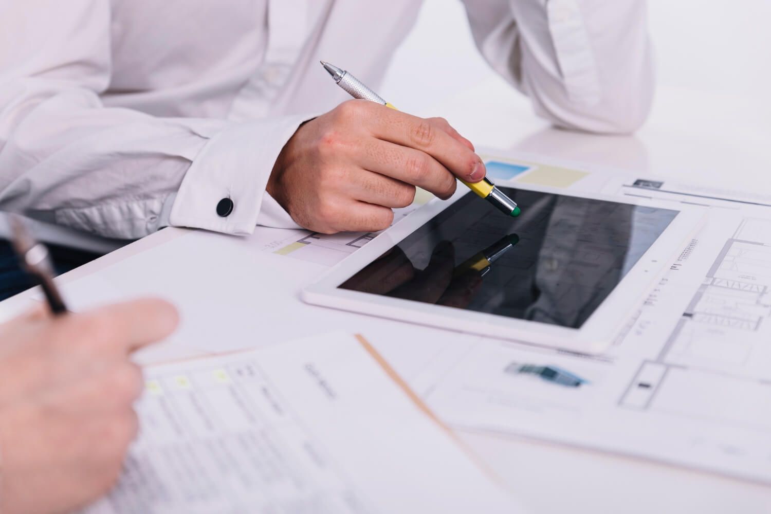 How to Summarize Medical Records Quickly with A Transcription Software