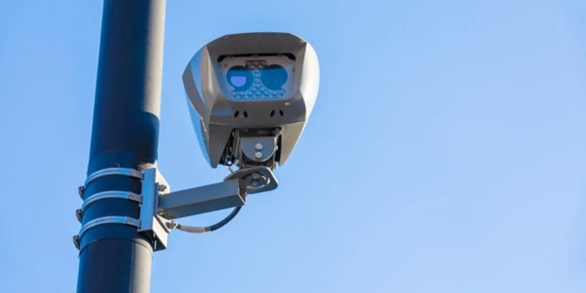 ALPR Smart City Solutions in the USA: Trends, Benefits &amp; Adoption